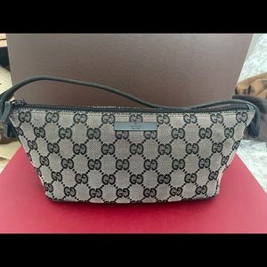Vintage Gucci purse / handbag